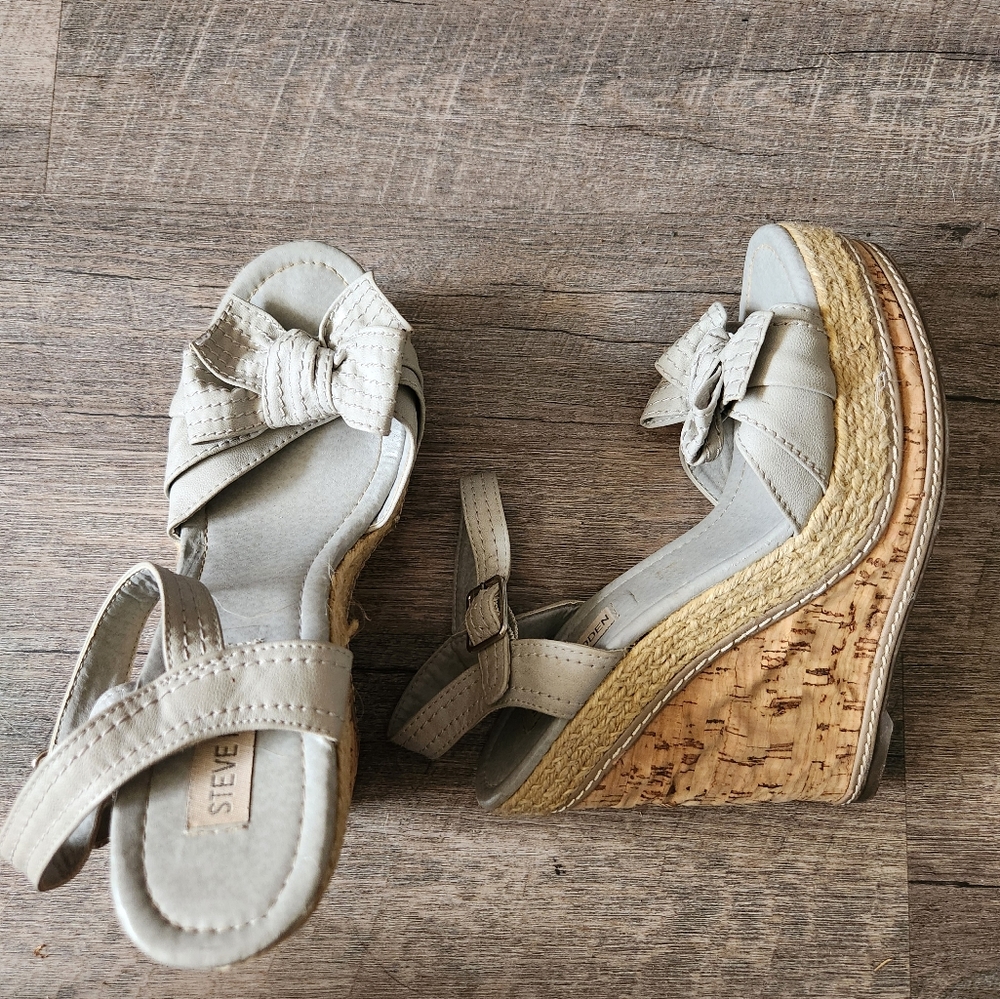 Steve Madden Women's Grey Wedge Sandals